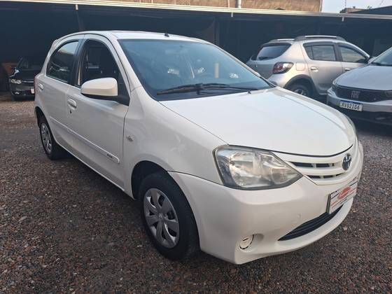 TOYOTA ETIOS 1.5 XS 16V FLEX 4P MANUAL